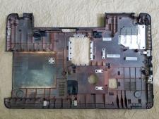 Нижня частина Toshiba&nbsp;Satellite&nbsp;C875